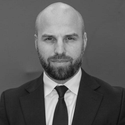 Daniel Z, Executive Chauffeur, 15+ years experience