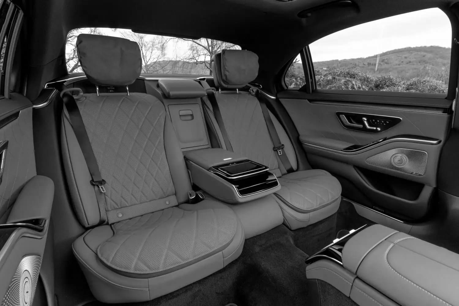 Mercedes-Benz S-Class rear interior